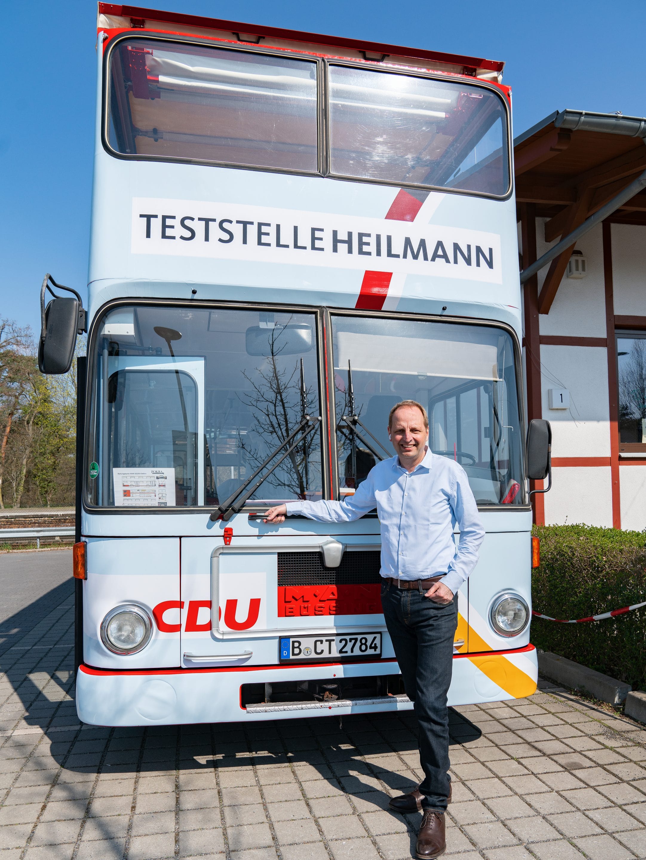 th_am_bus